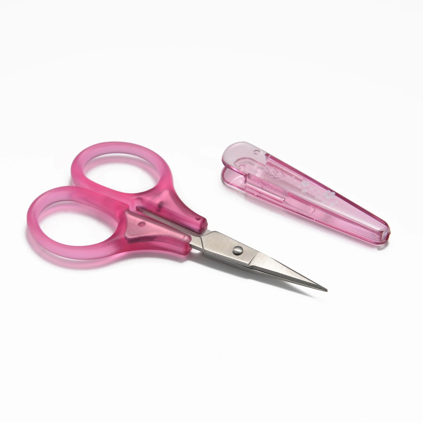 Compact Precision Craft Scissors Stainless Steel Blades With Cap TSA-Approved