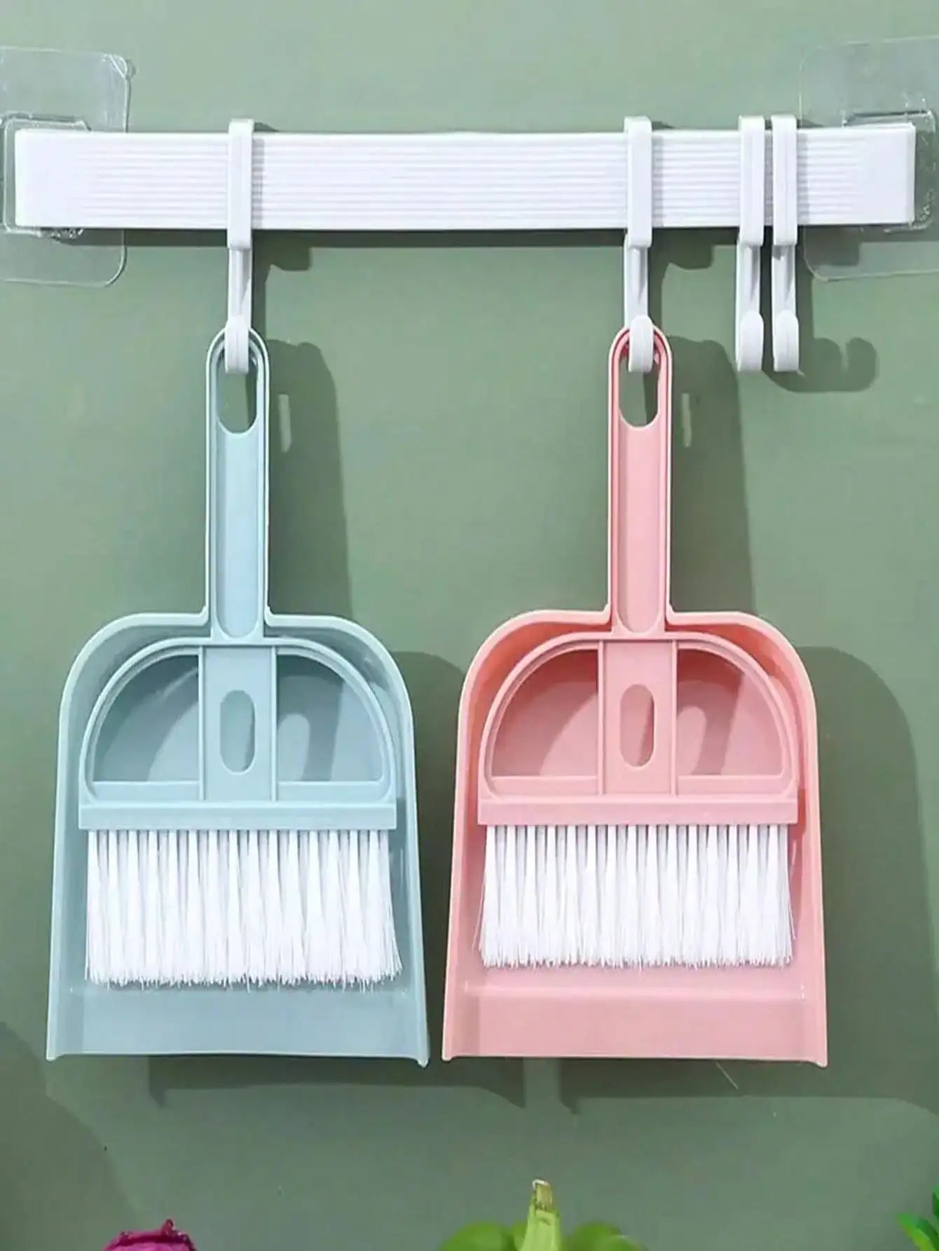 Pet Hamster Cage Cleaning Kit Broom And Dustpan Tool 2 Piece Set