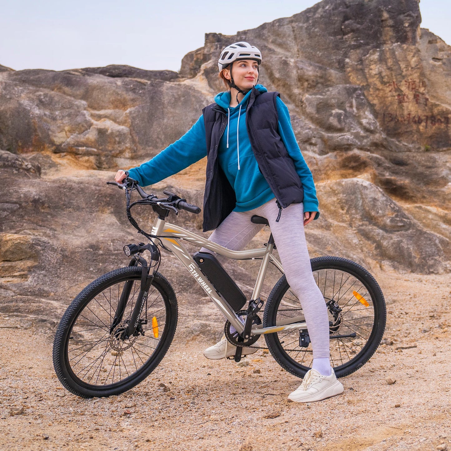 5TH WHEEL AB17 Electric Bike With 700W Motor Front Suspension